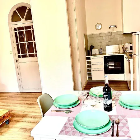 Just Like In Апартаменты Каркассон